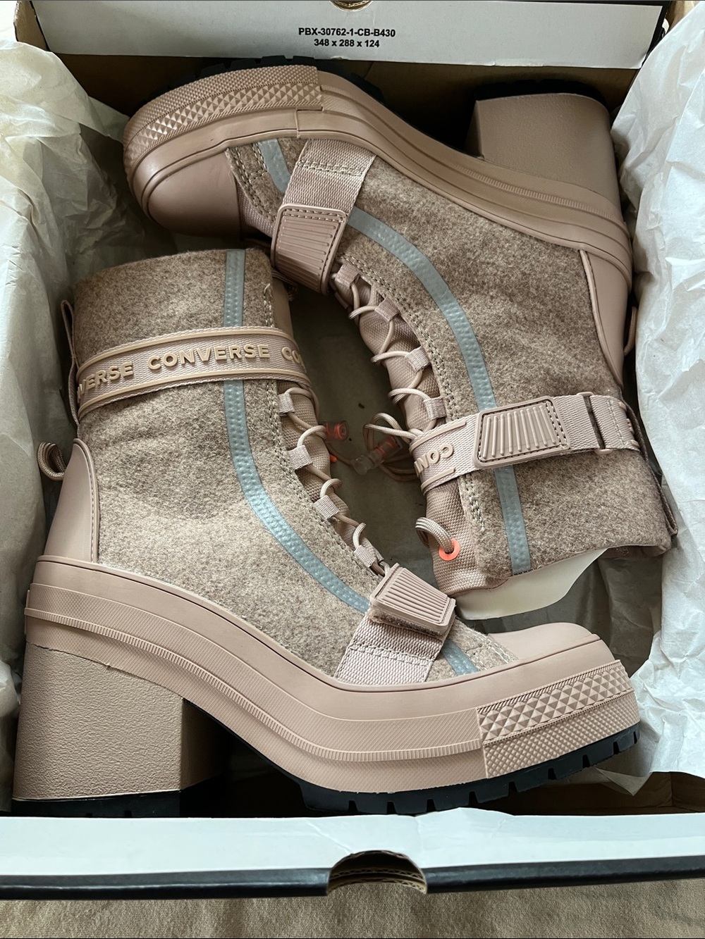 CONVERSE CHUCK TAYLOR GR82 BOOTS